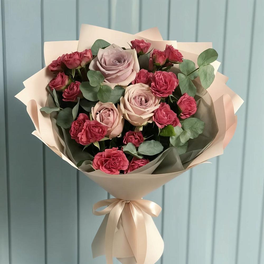 Букет цветов из: Гвоздики и Розы в Лебедяни