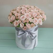 Цветочная композиция из Розы в шляпной коробке в Лебедяни