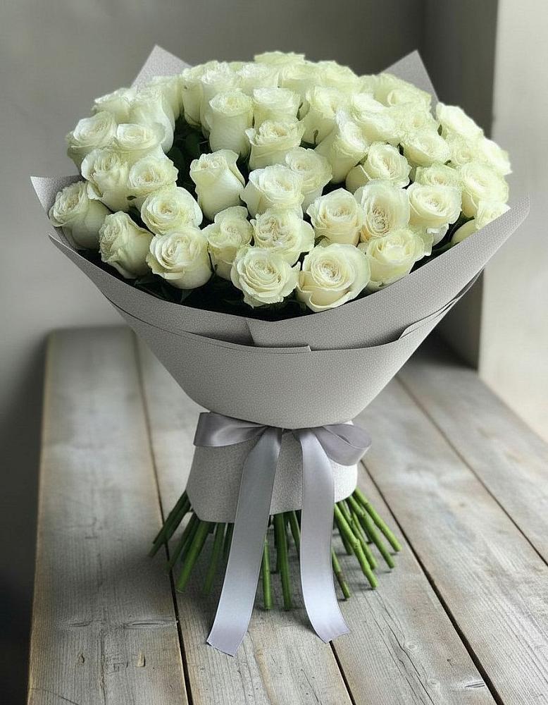 Букет 35 Белых роз в Лебедяни