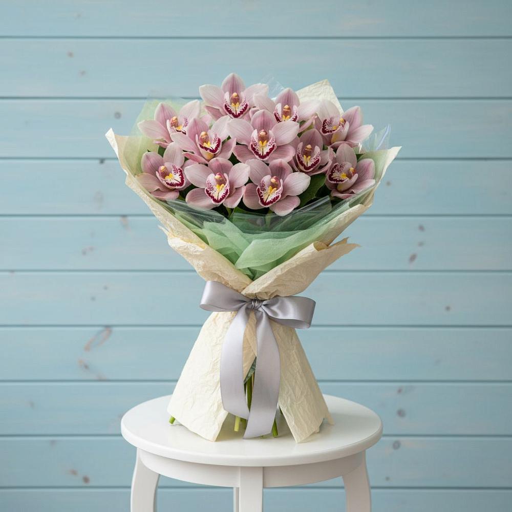 Букет цветов из: Орхидеи и Розы в Лебедяни