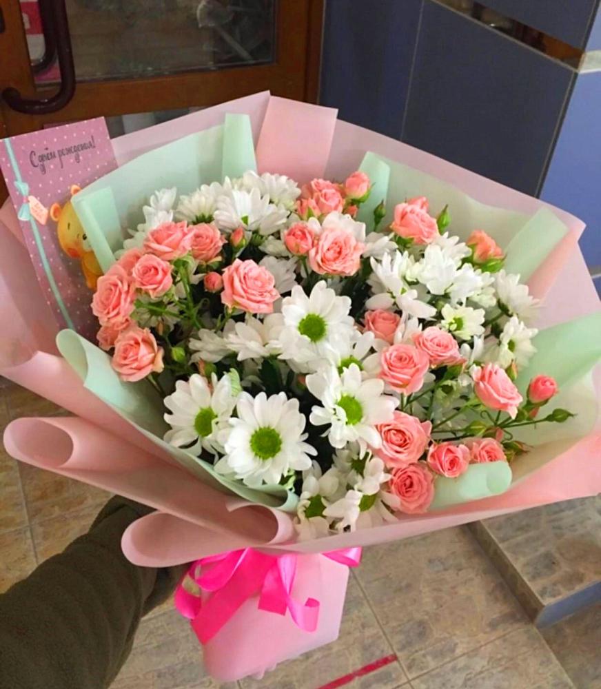 Букет цветов из: Розы и Хризантемы в Лебедяни