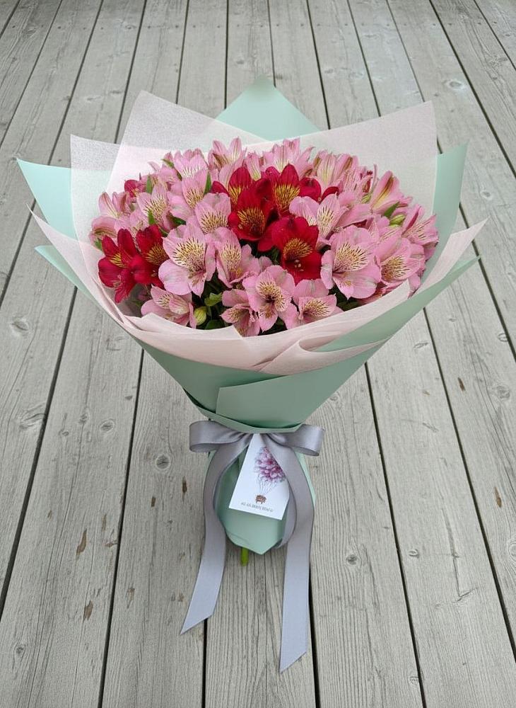 Букет цветов из: Альстромерии в Лебедяни