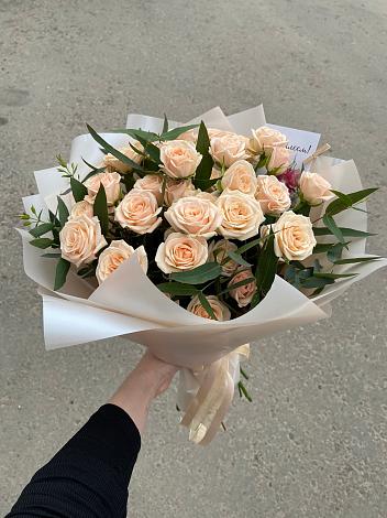 Букет Кремовые розы Латте в Лебедяни