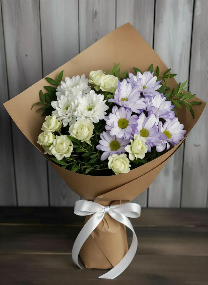 Букет цветов из: Хризантемы и Розы в Лебедяни
