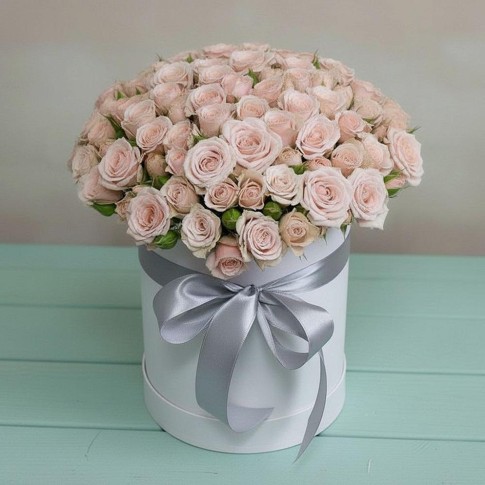 Цветочная композиция из Розы в шляпной коробке в Лебедяни